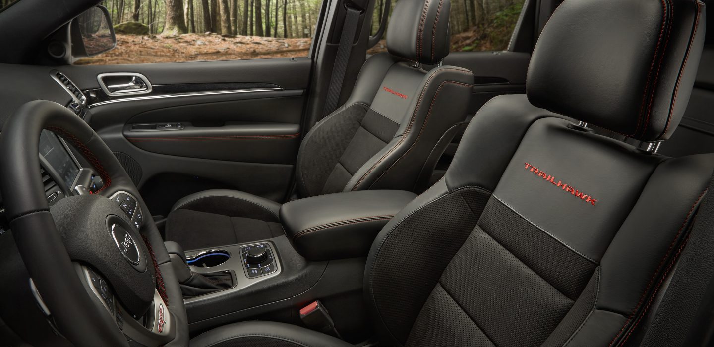 2017 Jeep Grand Cherokee Trailhawk Front Seating Interior
